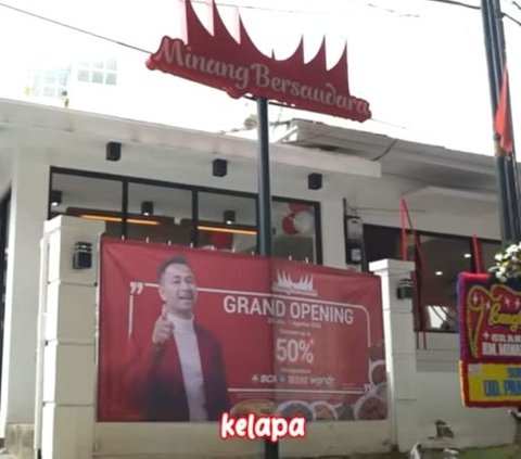 Kembali Gandeng Pelaku UMKM, 9 Potret Restoran Padang Terbaru Raffi Ahmad Kini  Punya Dua Cabang