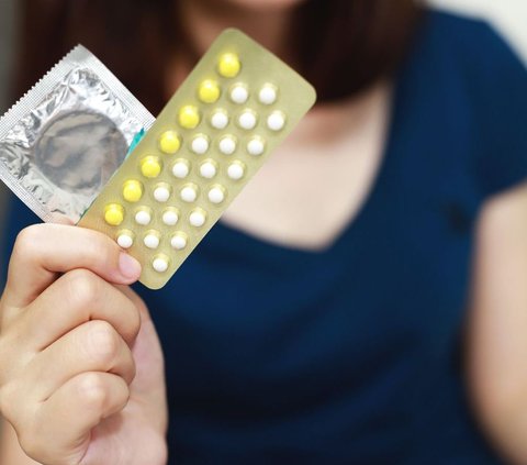 Ministry of Health: Provision of Contraceptive Devices Only for Married Adolescents