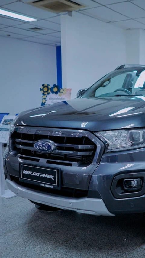 Memberikan pendidikan kepada pengguna Ford