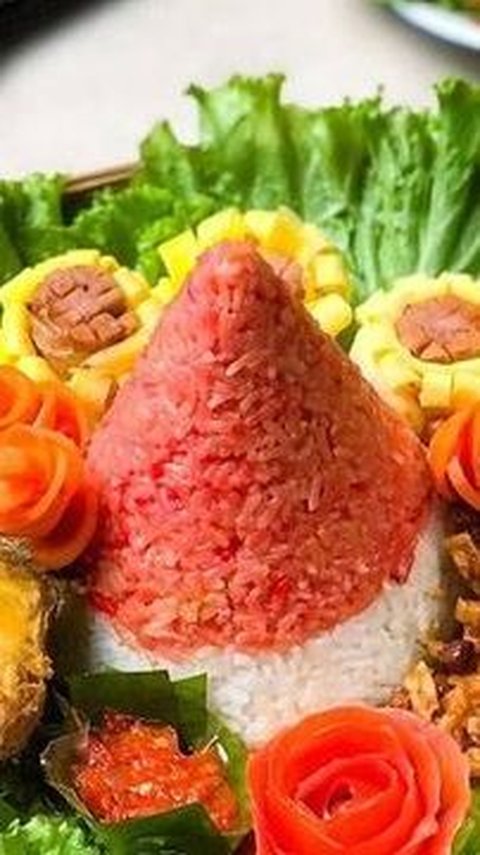 2. Resep Nasi Tumpeng Merah Putih