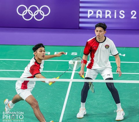 Momen Fajar Alfian dan Rian Ardianto Tiba di Tanah Air usai Tampil di Olimpiade Paris 2024, Diam Tanpa Kata