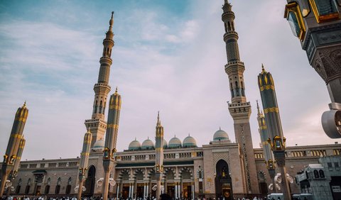 Larangan di Masjid Nabawi