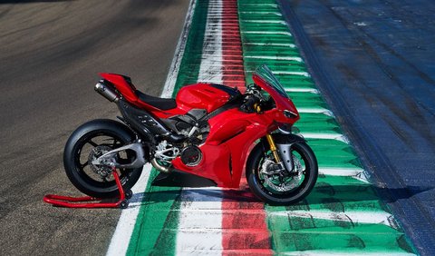 Seperti yang dijelaskan sebelumnya, Panigale V4 mengikuti evolusi Ducati dalam dunia balap MotoGP