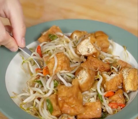 Stir-fried Tofu and Bean Sprouts, Healthy Budget-Friendly Menu ala Warteg