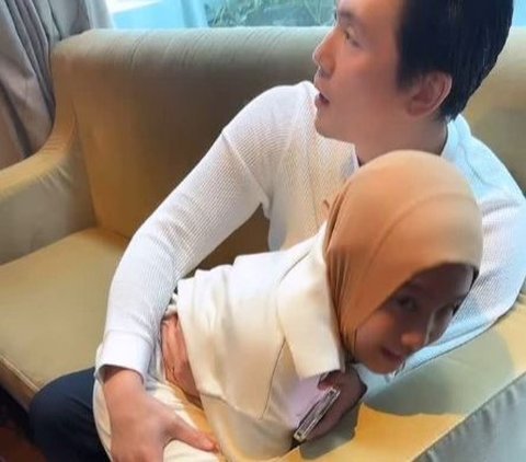 Syahrini Melahirkan, Potret 3 Keponakannya yang Menggemaskan Setia Mendampingi di RS Singapura