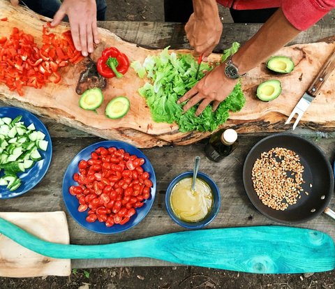 Raw Vegetables VS Cooked, Which is Richer in Nutrients?