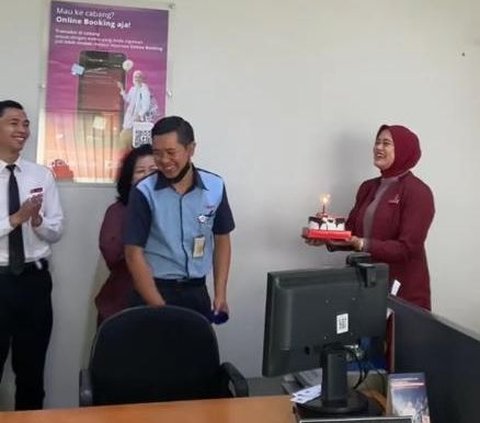 Nervousness Gathered Together with Employees, Office Boy Surprised and Touched by Birthday Surprise, Netizens: 'Humanizing Humans'