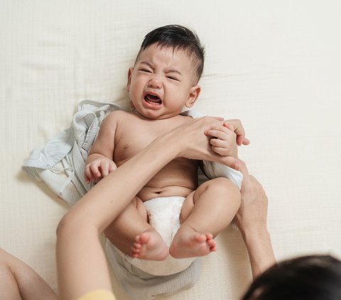 When is the Right Time to Change a Child's Diaper to Prevent Urinary Tract Infections?