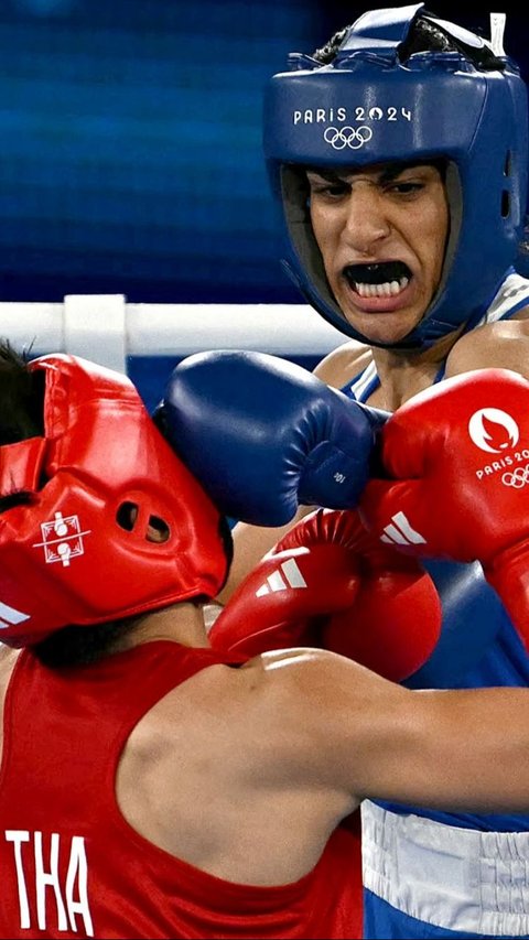 Kemenangan ini memastikan Khelif melaju ke final di kelas menengah 66 kg putri. Foto: AFP