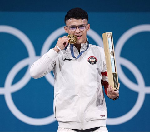 FOTO: Perjuangan Rizki Juniansyah Raih Medali Emas Olimpiade Paris 2024, Diiringi Rekor-Rekor Fenomenal