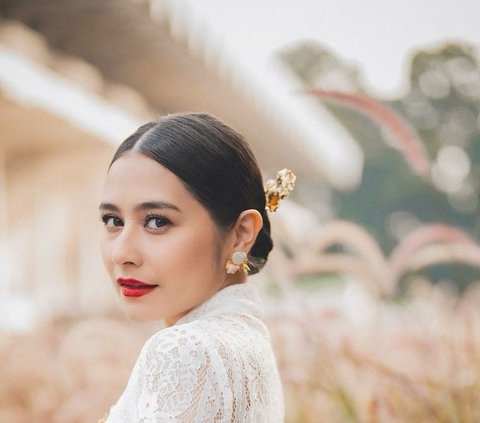 Looks Glamorous and Classy, It Turns Out the Lipstick Worn by Prilly Latuconsina is Only Rp18 Thousand