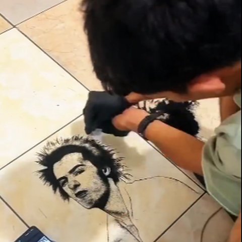 Skill Tukang Cukur Rambut di Indonesia