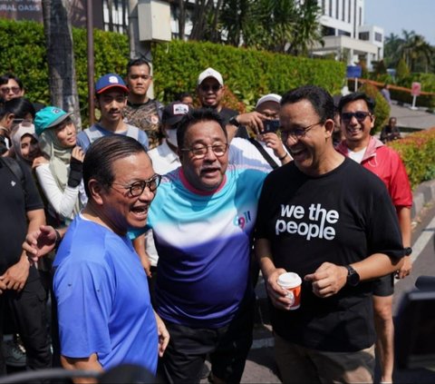 FOTO: Jempol dan Jabat Tangan, Sinyal Anies Baswedan Dukung Pramono-Rano di Pilkada Jakarta 2024