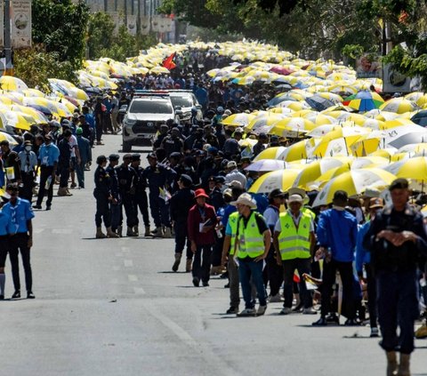 FOTO: Jauh Lebih Sederhana dari Sebelumnya, Ini Mobil yang Dipakai Paus Fransiskus Selama Berada di Timor Leste