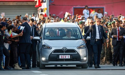 FOTO: Jauh Lebih Sederhana dari Sebelumnya, Ini Mobil yang Dipakai Paus Fransiskus Selama Berada di Timor Leste