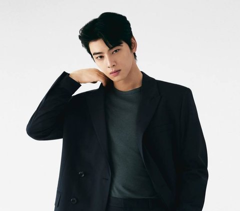 Deretan Hasil Pemotretan Cha Eun Woo Untuk Calvin Klein, Susul Geng '97 Line Jungkook dan Mingyu Jadi Brand Ambassador