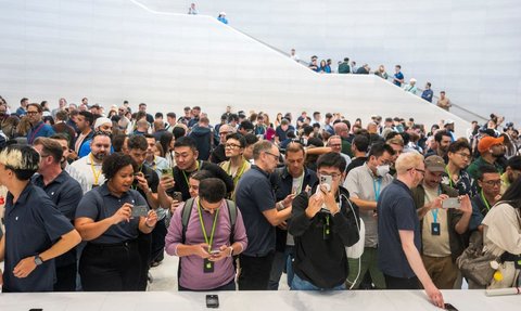 FOTO: Apple iPhone 16 Resmi Meluncur, Ini Penampakannya dengan Fitur Baru yang Menggoda