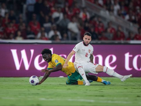 FOTO: Gemuruh Puluhan Ribu Suporter Bakar Semangat Timnas Indonesia Saat Lawan Australia di GBK