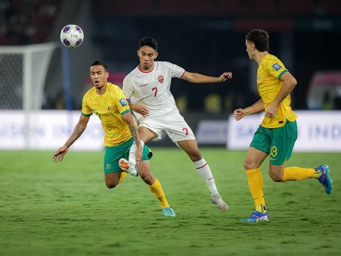 FOTO: Aksi Heroik Maarten Paes Berkali-kali Selamatkan Gawang Timnas Indonesia dari Gempuran Australia