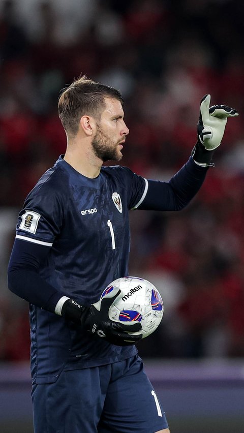 FOTO: Aksi Heroik Maarten Paes Berkali-kali Selamatkan Gawang Timnas Indonesia dari Gempuran Australia