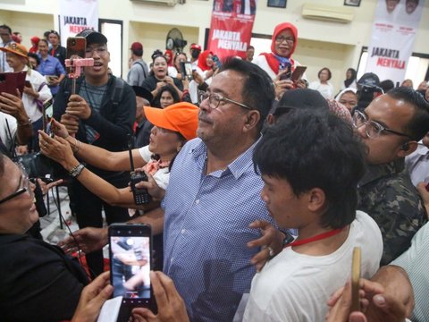 FOTO: Pramono-Rano Deklarasikan Rumah Bersama Relawan di Gedung Joang 45