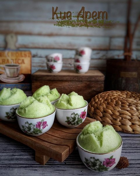 Kue Mangkok Apem