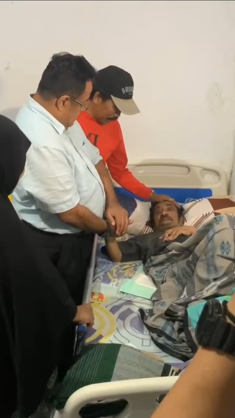 Rano Karno Jenguk Hamdan ATT