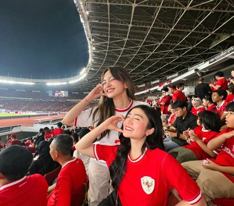 Kece Banget! 7 Potret Febby Rastanty saat Nonton Langsung Timnas Indonesia vs Australia di Stadion GBK