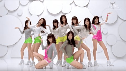Girl Group yang Tidak Suka Lagunya Tapi Meledak dan Jadi Hits