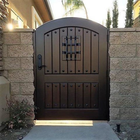 Desain Pagar Kayu Minimalis