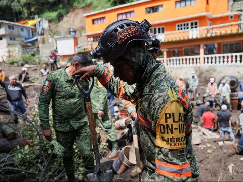 FOTO: Tragis! Longsor Kubur Delapan Rumah di Meksiko, Satu Anak Tewas, Beberapa Lainnya Hilang