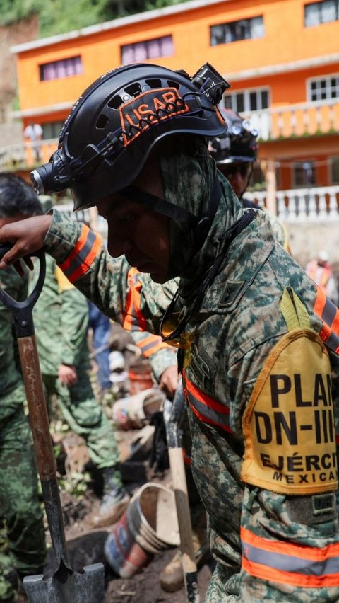 FOTO: Tragis! Longsor Kubur Delapan Rumah di Meksiko, Satu Anak Tewas, Beberapa Lainnya Hilang