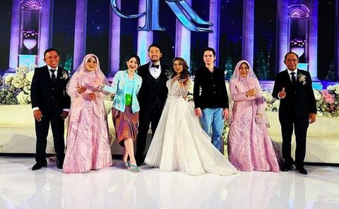 Intip Potret Kebersamaan Kiky Saputri dan Gusrizal, Sang Mertua yang Lolos Seleksi Dewas KPK