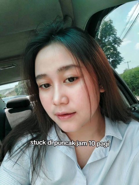 Terjebak Macet Selama 17 Jam, Kisah Wanita yang Lakukan Perjalanan ke Puncak Ini Curi Perhatian