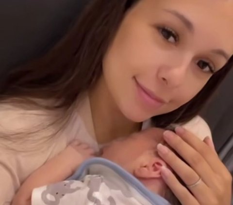 Potret Noah Anak Stefan William dan Ria Andrews yang Wajahnya Sudah Go Public Langsung Jadi Sorotan