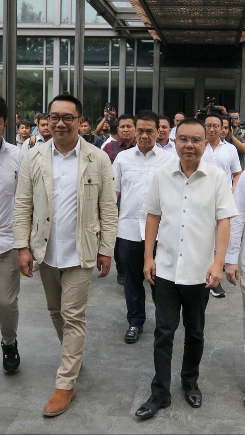 FOTO: Pasangan Bacagub Jakarta Ridwan Kamil-Suswono Rapat Perdana dengan Tim Pemenangan RIDO Bersama KIM Plus