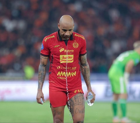 FOTO: Sengit, Persija Jakarta Vs Dewa United Harus Puas Berbagi Poin Usai Main Imbang 0-0