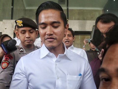 FOTO: Momen Kaesang Buka Suara soal Naik Jet Pribadi ke AS, Ngaku Nebeng Pesawat Teman