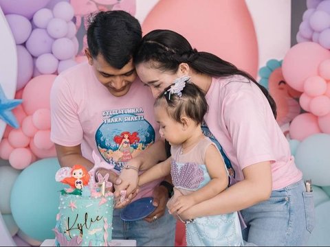 Ultah ke-1, ini Deretan Foto Terbaru Baby Kyle Anak Yeni Inka yang Makin Lucu dan Menggemaskan