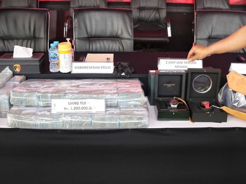 FOTO: Penampakan Aset Bos Narkoba Kelas Kakap HS Senilai Rp221 Miliar, Dari Mustang, Rubicon, ATV hingga Jet Ski