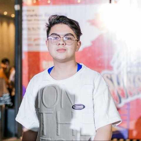 Kini Sudah Remaja, Intip Potret Terbaru Baim Cilik yang Jadi Sorotan