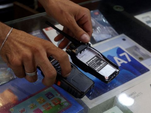 FOTO: Suasana Ketegangan di Lebanon Saat Walkie-Talkie Juga Ledakan Serentak, Puluhan Tewas dan Ribuan Terluka