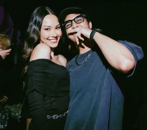 Al Ghazali Ultah, Alyssa Daguise Bagikan Foto-foto Mesra & Ucapan Manis Untuk Sang Kekasih