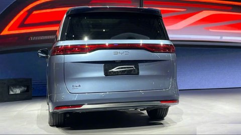 Bagian belakang dari BYD Xia.