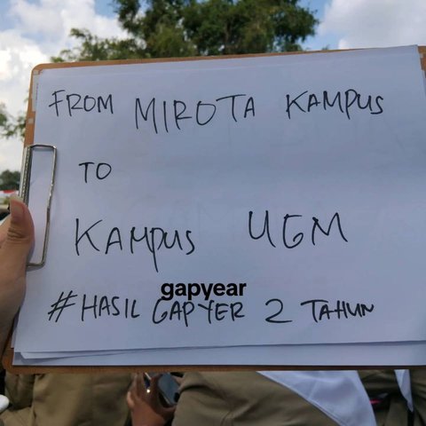 Kisah Wanita yang Berhasil Diterima di Kampus Ternama Setelah Hampir 2 Tahun Bekerja Jadi Karyawan, Banjir Pujian Warganet