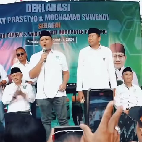 Dulu Nyalon DPR, ini Potret Vicky Prasetyo yang Kini Maju jadi Calon Bupati