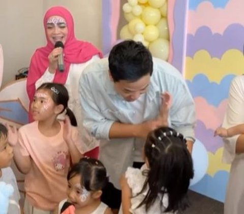 Potret Ultah Ansara Anak Caca Tengker Digelar Sederhana Bareng Keluarga, Rayyanza dan Baby Lily Curi Perhatian