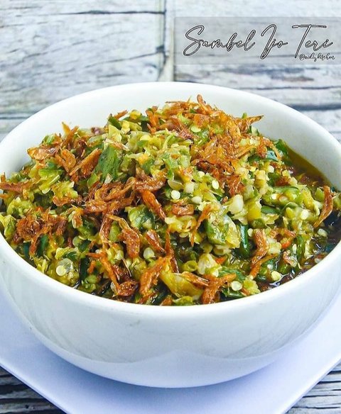 Sambal Teri Cabai Hijau