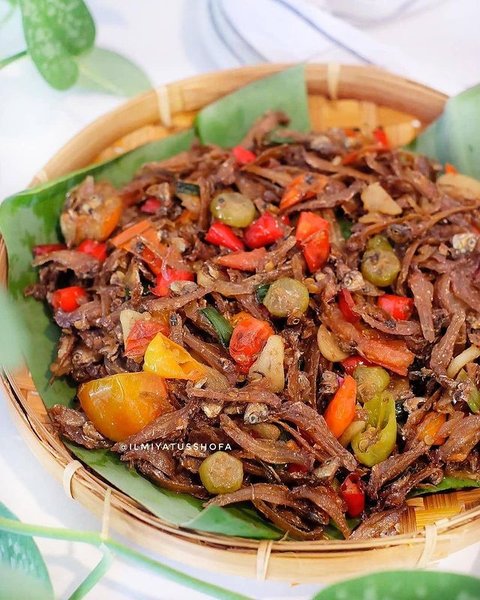 Sambal Teri Belimbing Wuluh