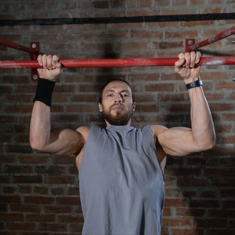 Latihan-latihan yang Membantu Six Pack